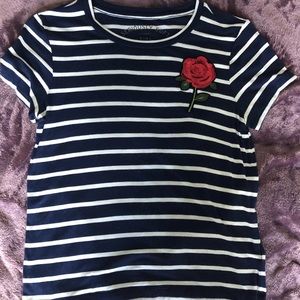 cute aeropostale shirt with sequence!!